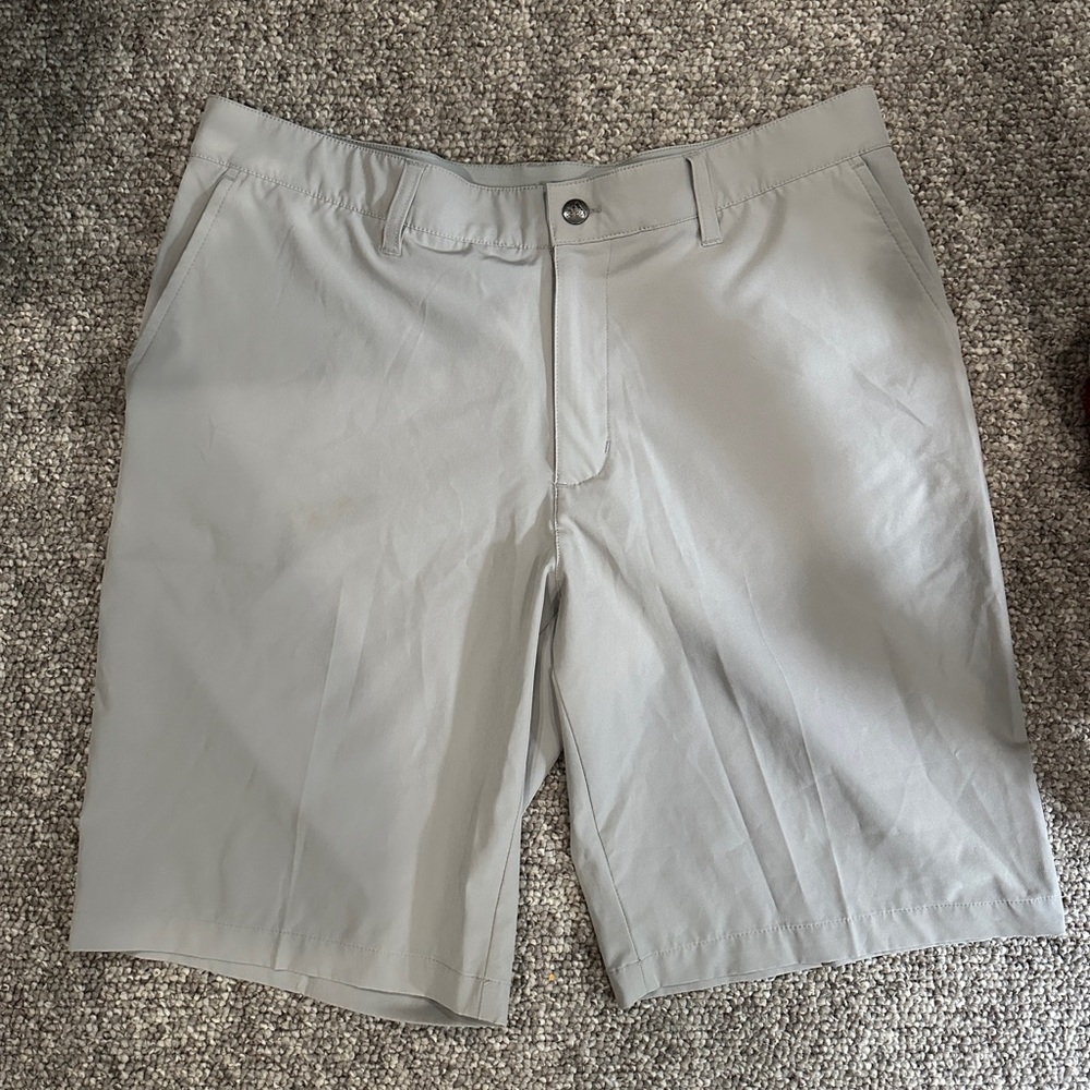 NWOT adidas men’s golf shorts, size 36